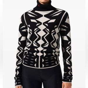 NWT Perfect moment geometric ski sweater